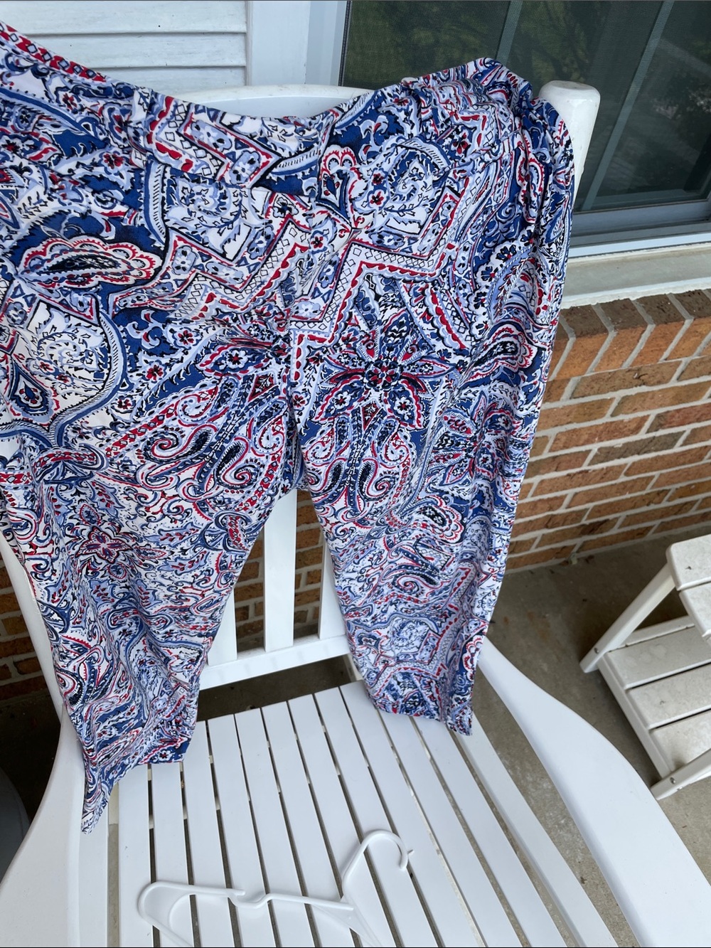 July 4th Capris. Red/white/blue-Talbots Paisley Capris - Picture 3 of 11